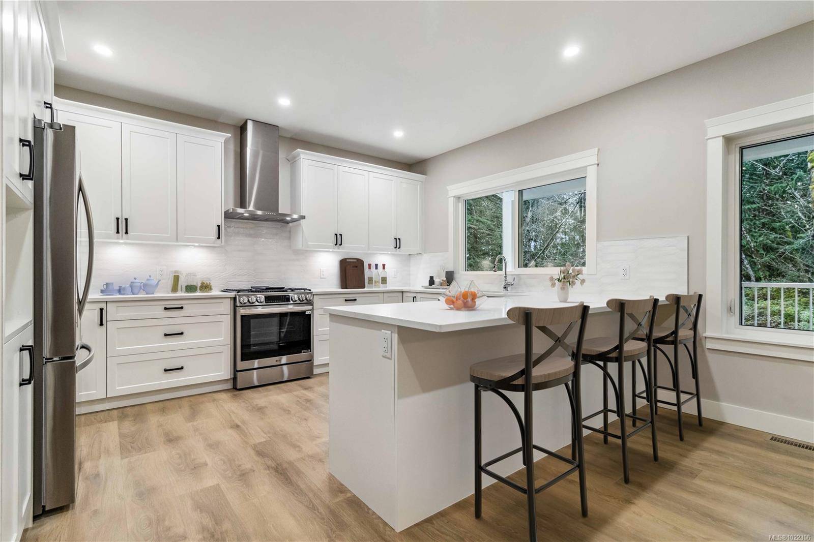 Sooke, BC V9Z 1P9,6927 Ridgecrest Rd