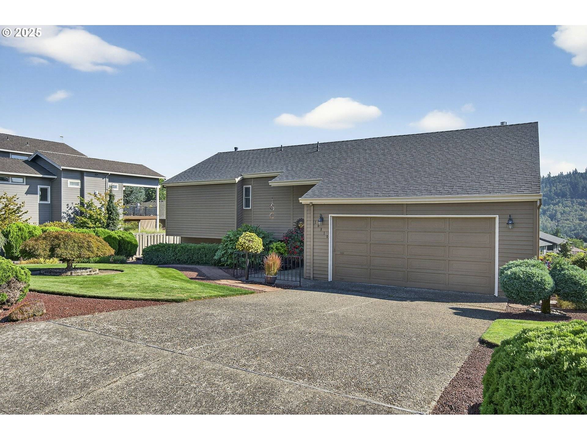 Happy Valley, OR 97086,10810 SE VISTA VIEW LN