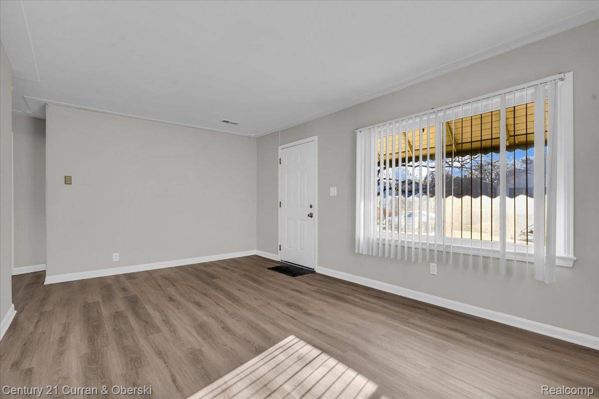 Warren, MI 48091,7011 Lozier AVE