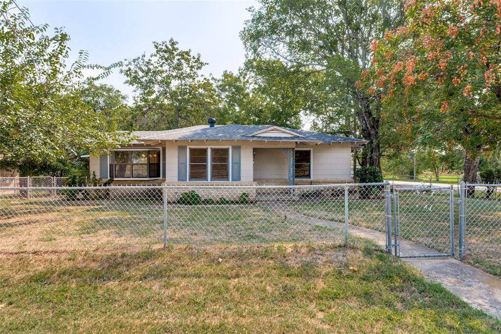 Boyd, TX 76023,213 S Allen Street