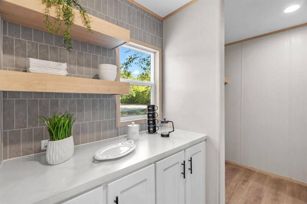 Granbury, TX 76048,1121 Pawnee Trail