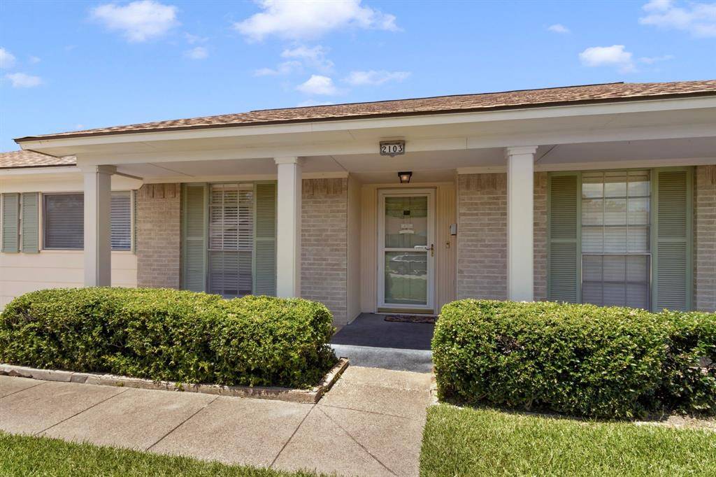 Carrollton, TX 75007,2103 Bordeaux Drive