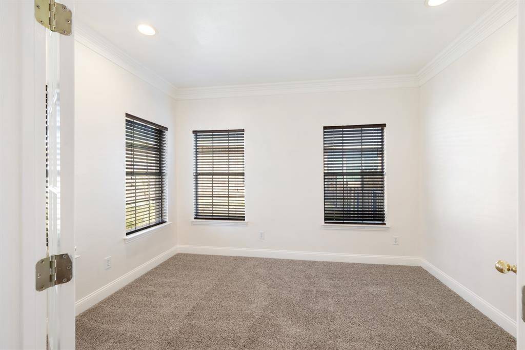 Burleson, TX 76028,2824 Greenway Drive