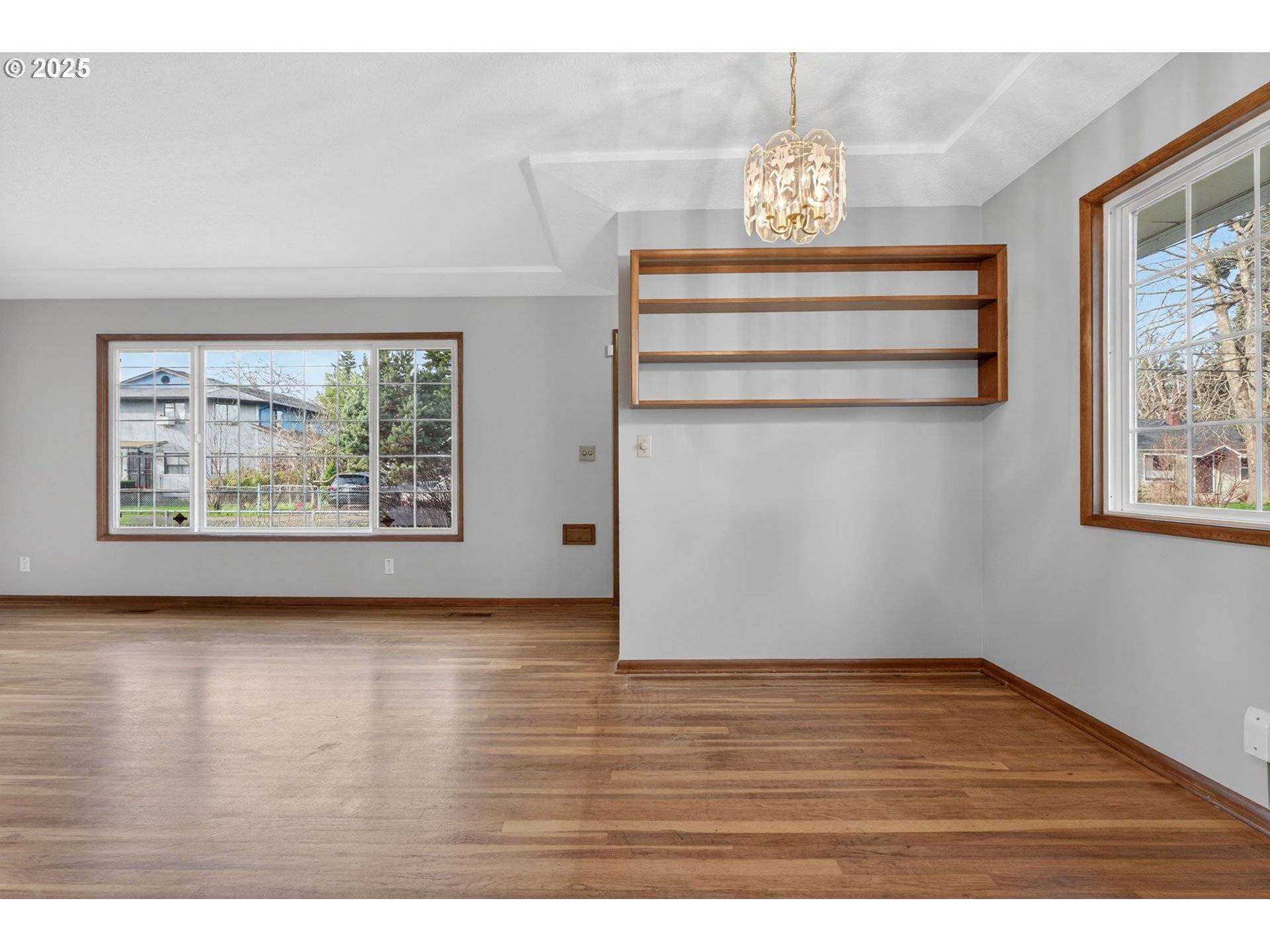 Portland, OR 97206,5306 SE 64TH AVE