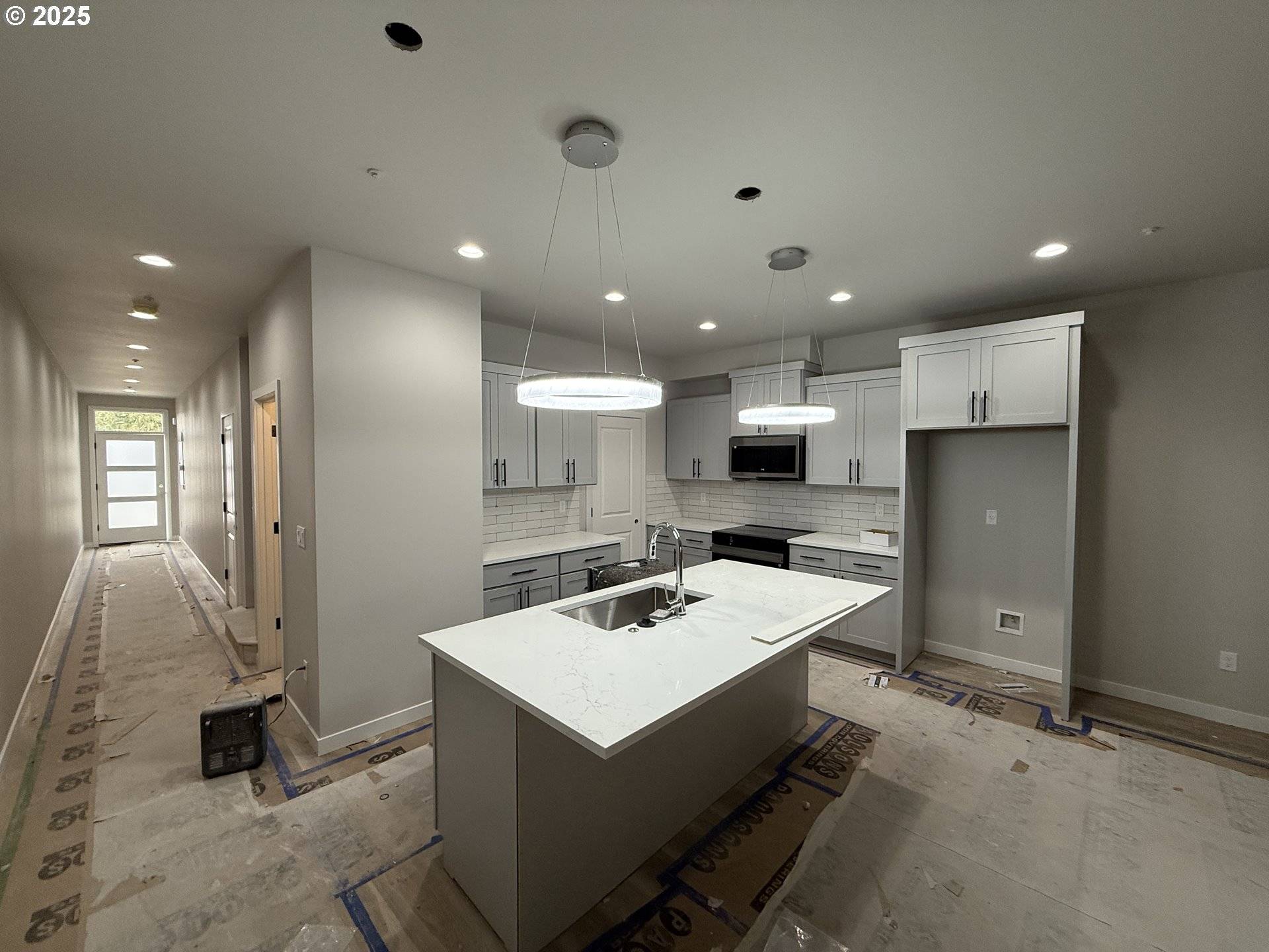 Gresham, OR 97030,256 NW MAWRCREST AVE