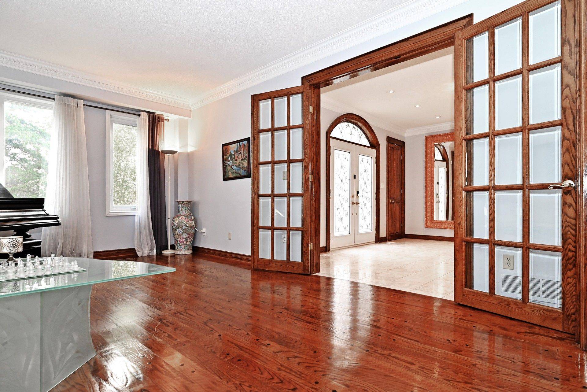 Richmond Hill, ON L4C 4L7,186 Oxford ST