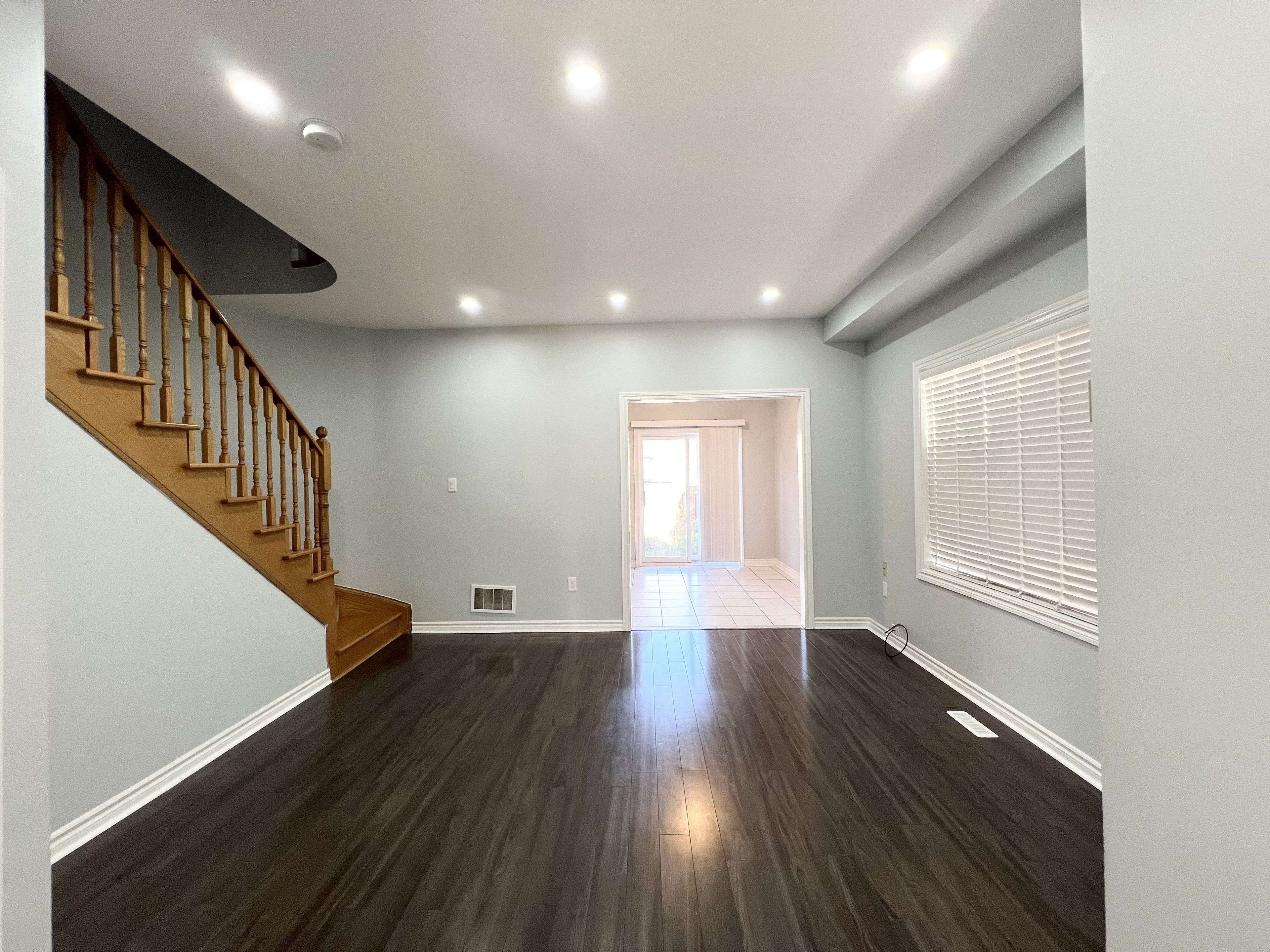 Vaughan, ON L6A 3A8,30 Abdus Salam ST