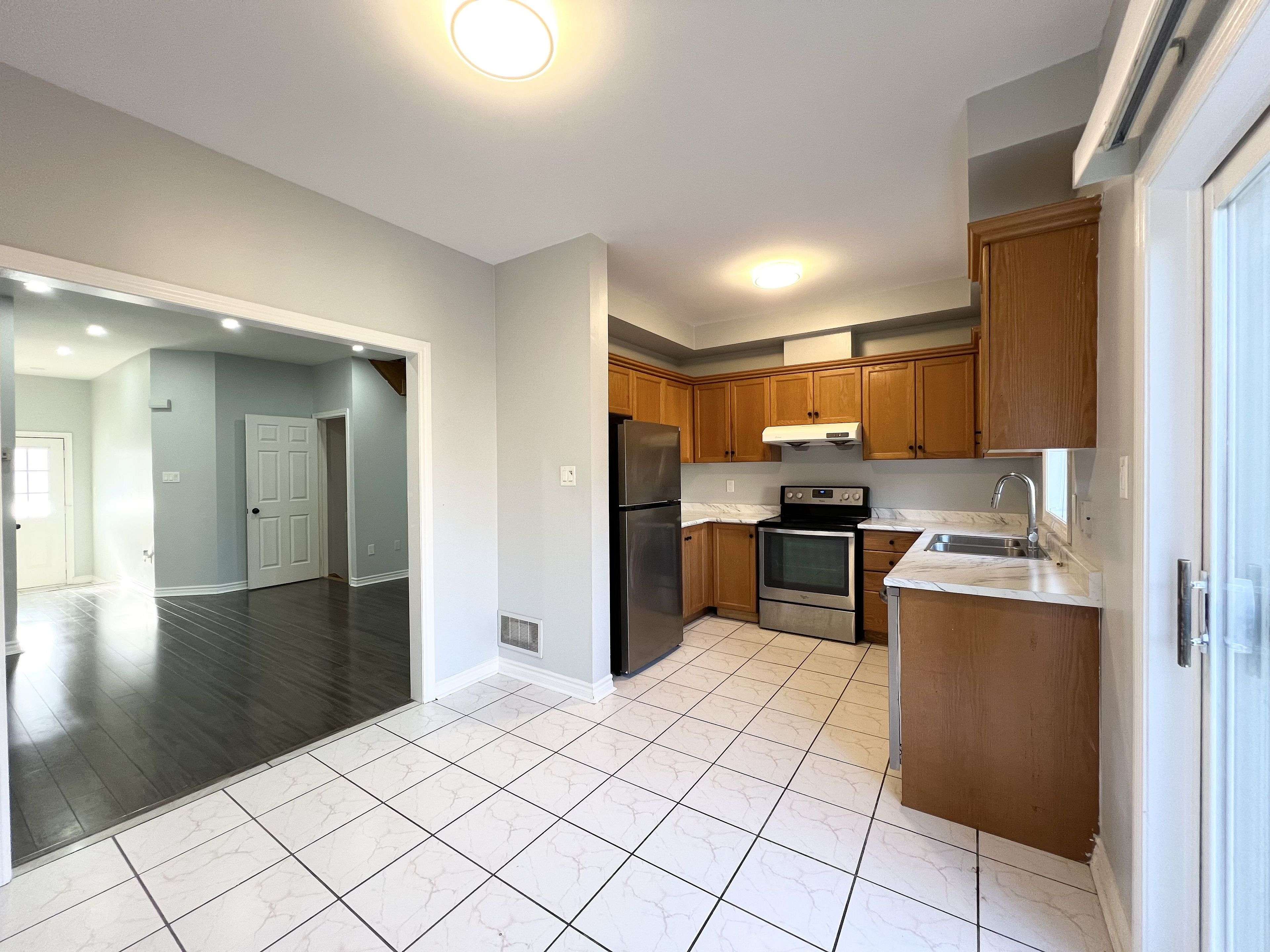 Vaughan, ON L6A 3A8,30 Abdus Salam ST