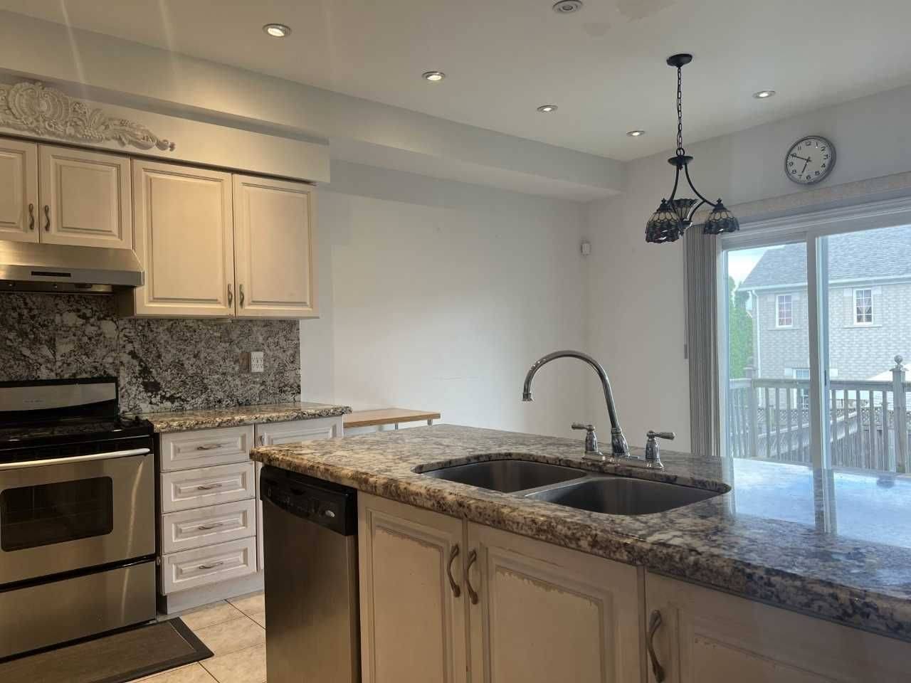 Richmond Hill, ON L4S 2S7,50 Danpatrick DR