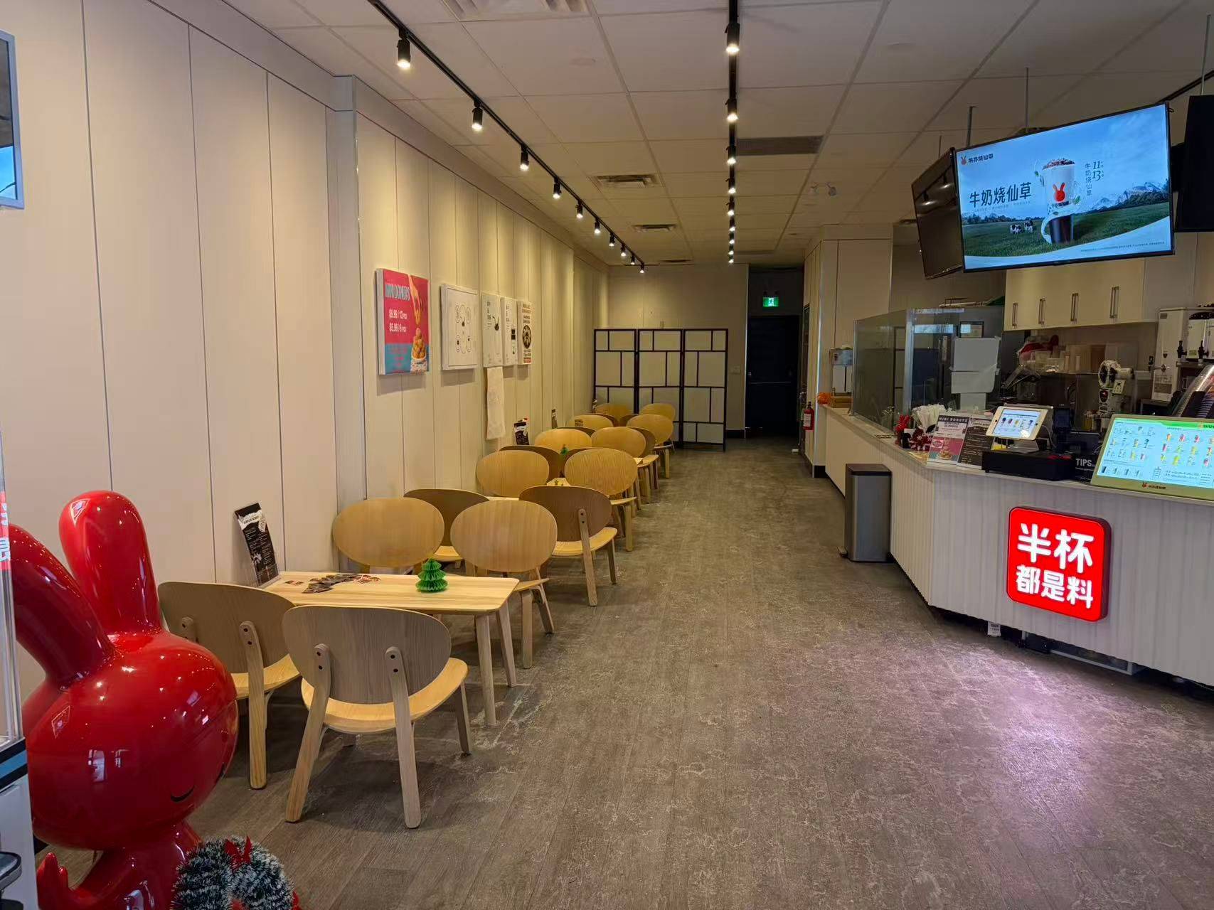 Meadowlands - Crestview And Area, ON K2G 3J2,1400 Clyde AVE #Unit 9