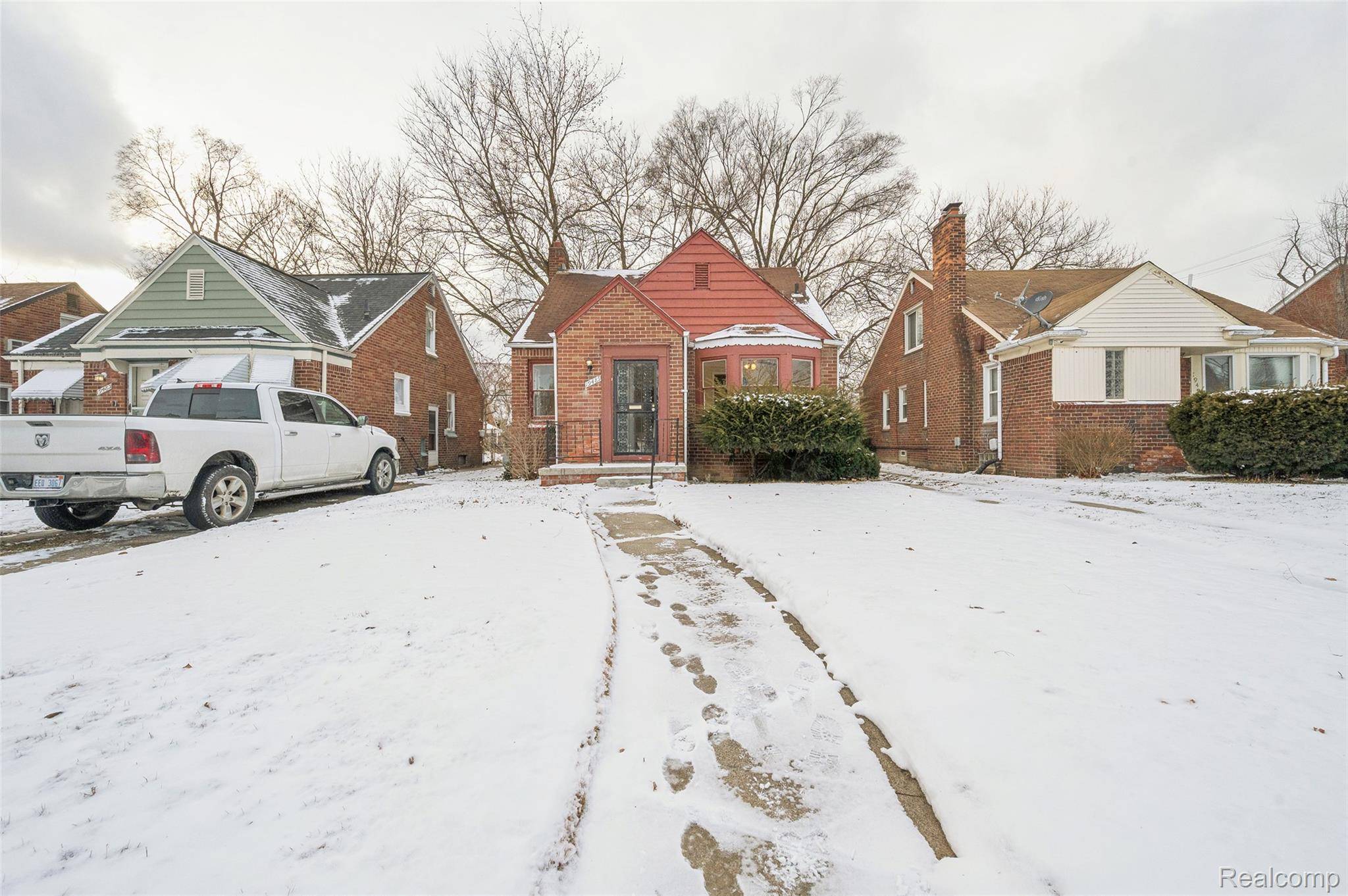 Detroit, MI 48221,19489 San Juan DR