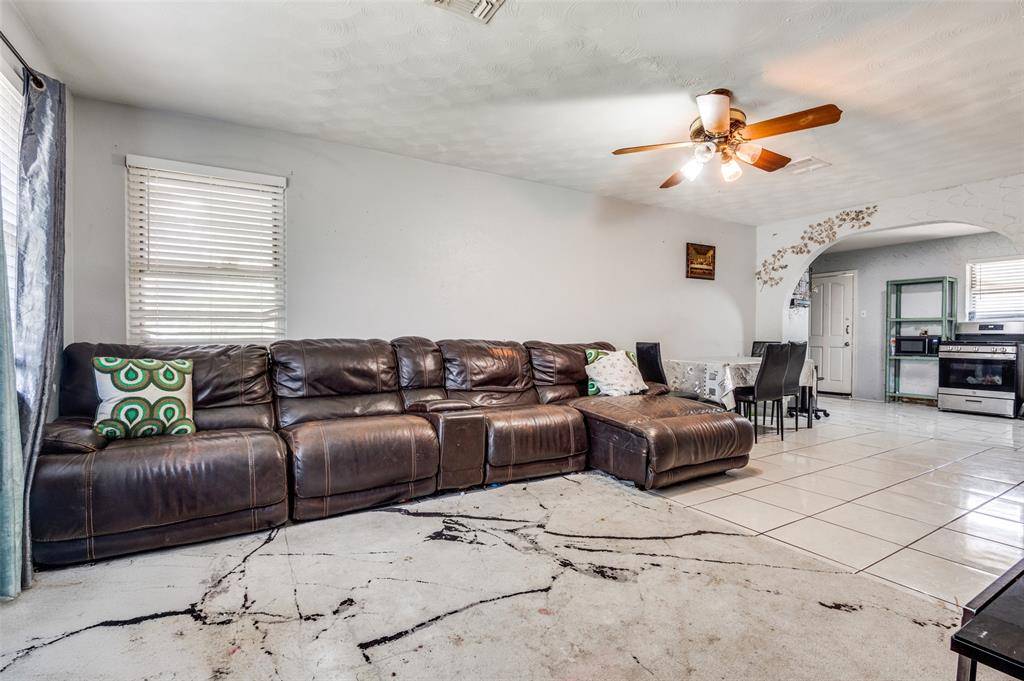 Dallas, TX 75216,4322 Kushla Avenue