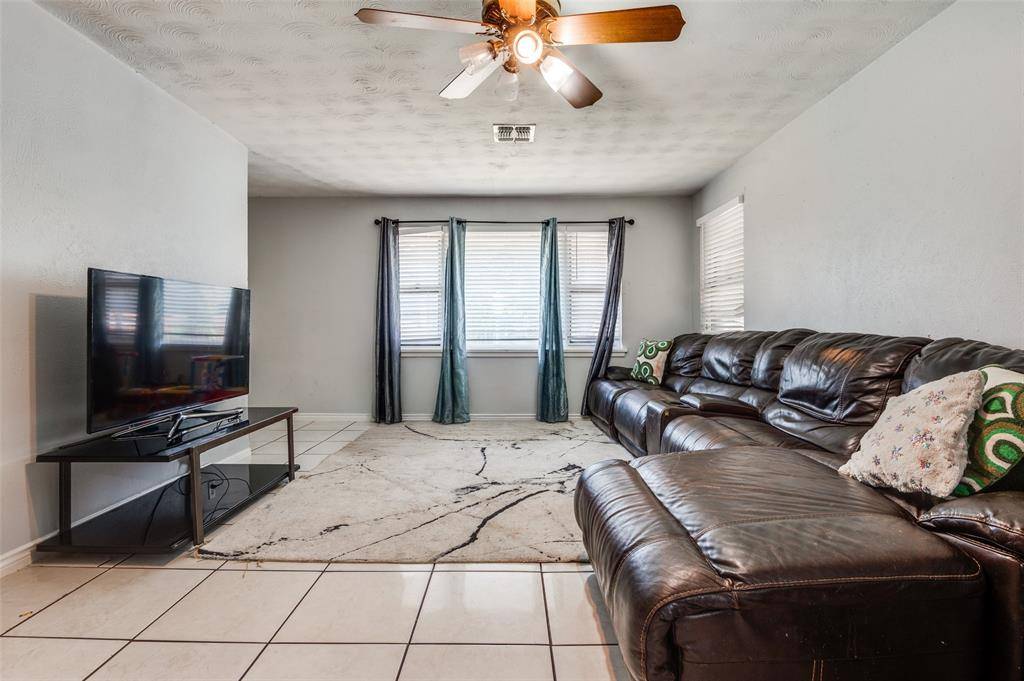 Dallas, TX 75216,4322 Kushla Avenue