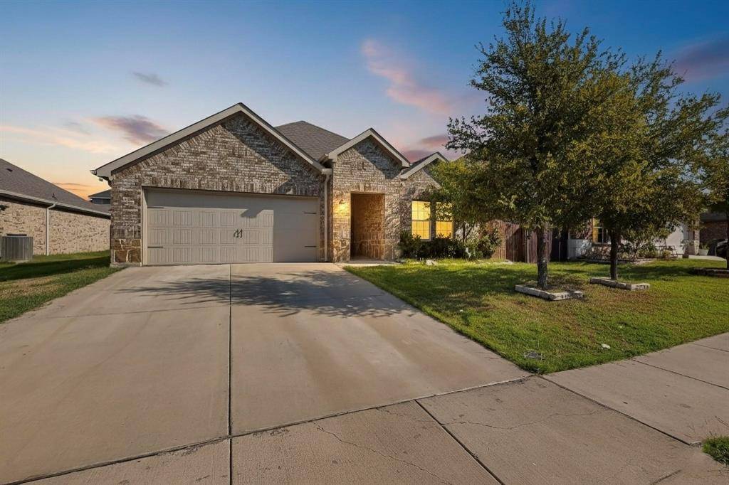 Princeton, TX 75407,408 Rawhide Way