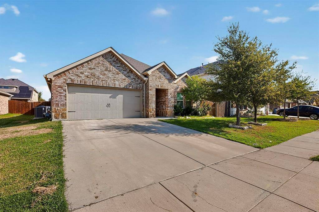 Princeton, TX 75407,408 Rawhide Way