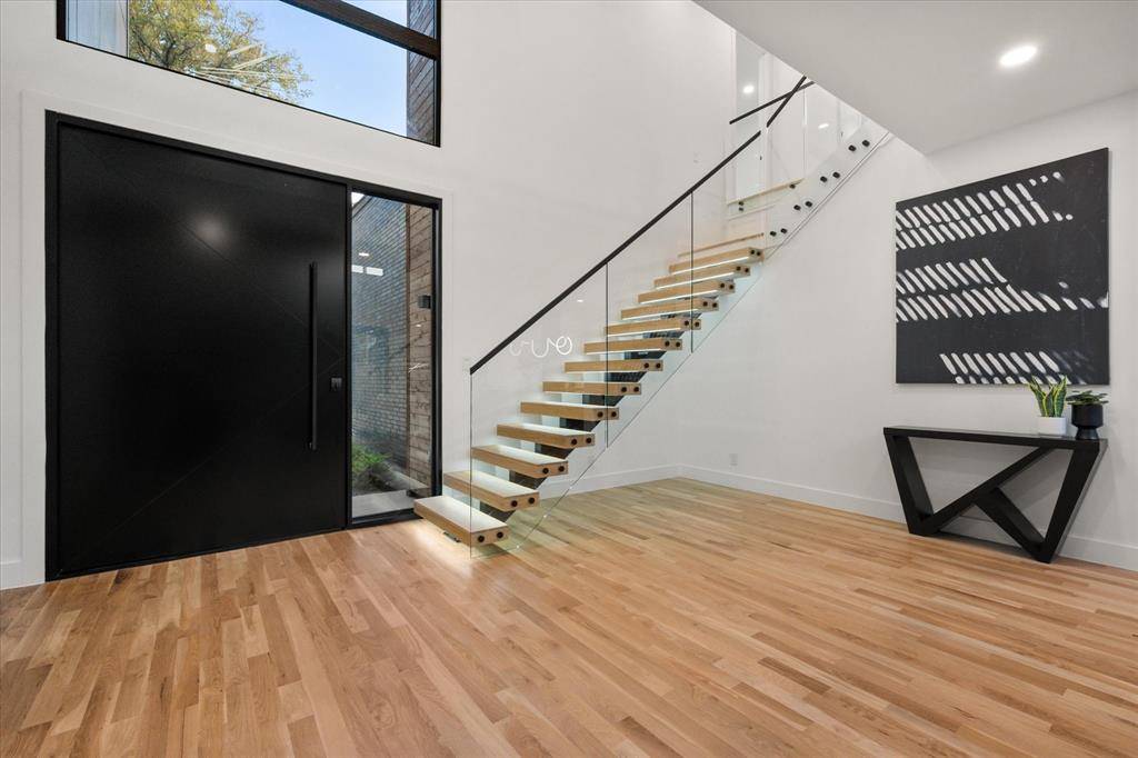 Dallas, TX 75220,3739 Rockdale Drive