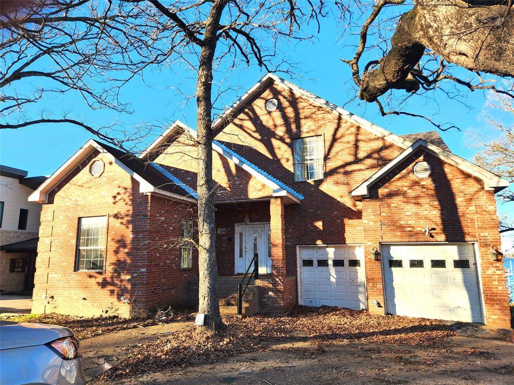 Mabank, TX 75156,180 Shady Shores