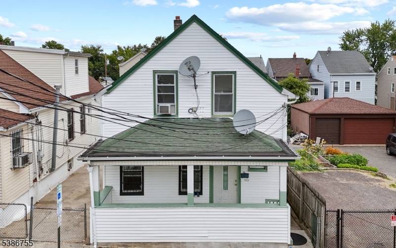 Paterson City, NJ 07503,339 Paxton St