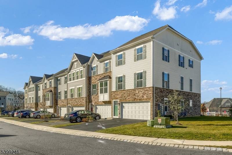 Mount Olive Twp., NJ 07828,66 Swackhammer Way