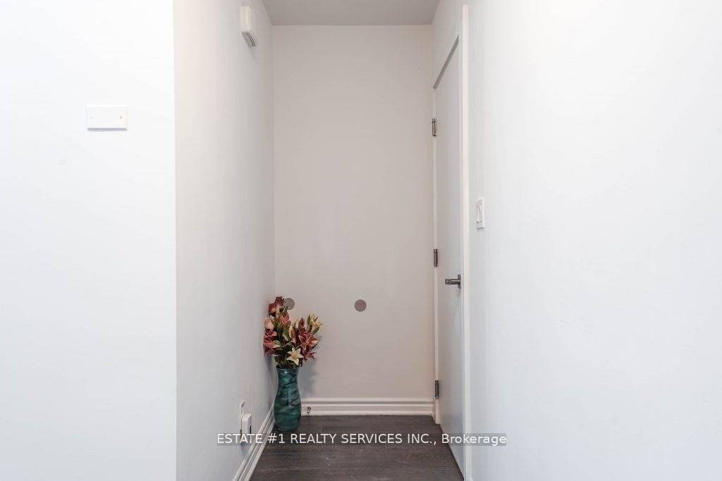 Toronto E10, ON M1E 3B6,7 Falaise RD #A (Bedrm 2)