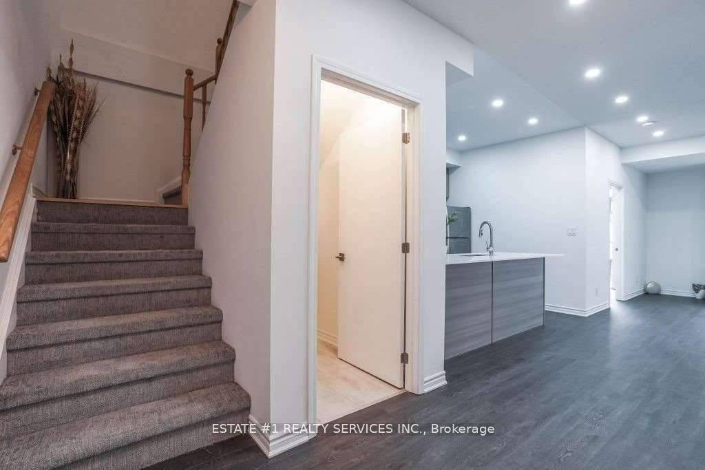 Toronto E10, ON M1E 3B6,7 Falaise RD #A (Bedrm 2)