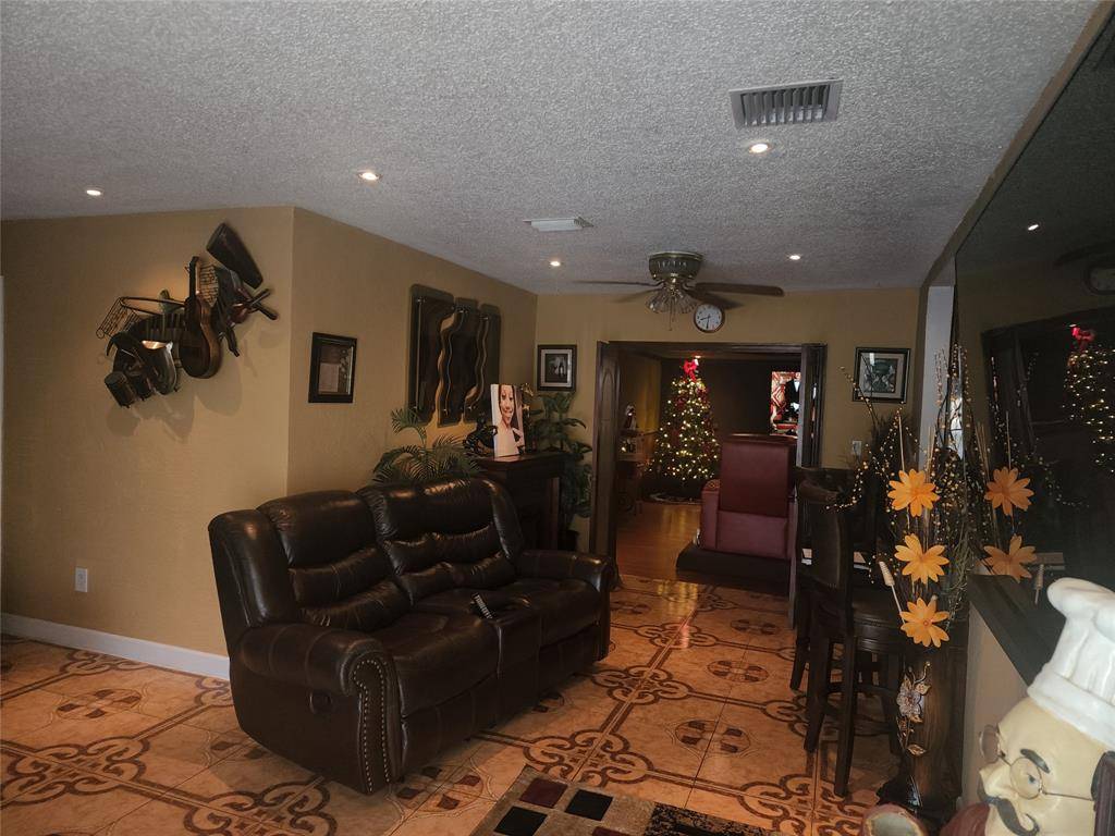 Miami Gardens, FL 33055,4470 NW 202nd St