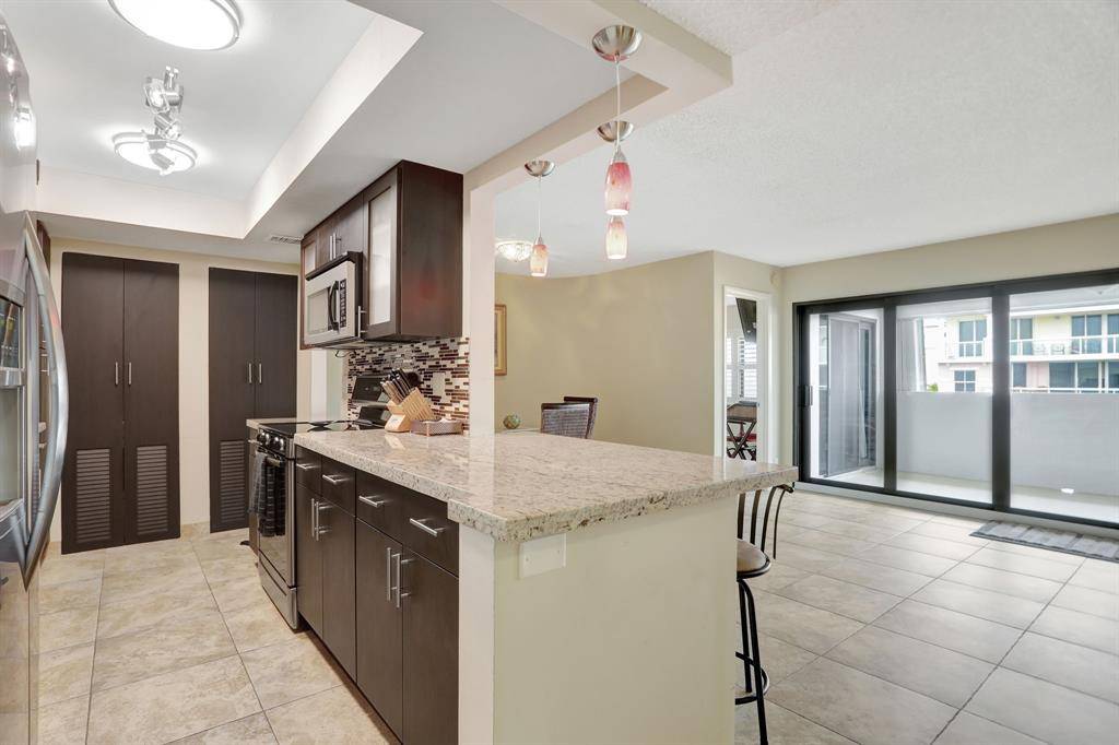 Deerfield Beach, FL 33441,330 SE 20 Ave #514