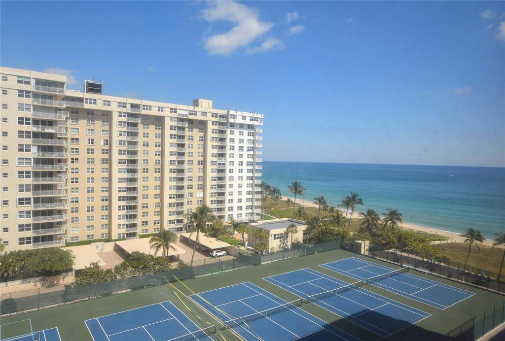 Lauderdale By The Sea, FL 33308,5100 N Ocean Blvd #1004