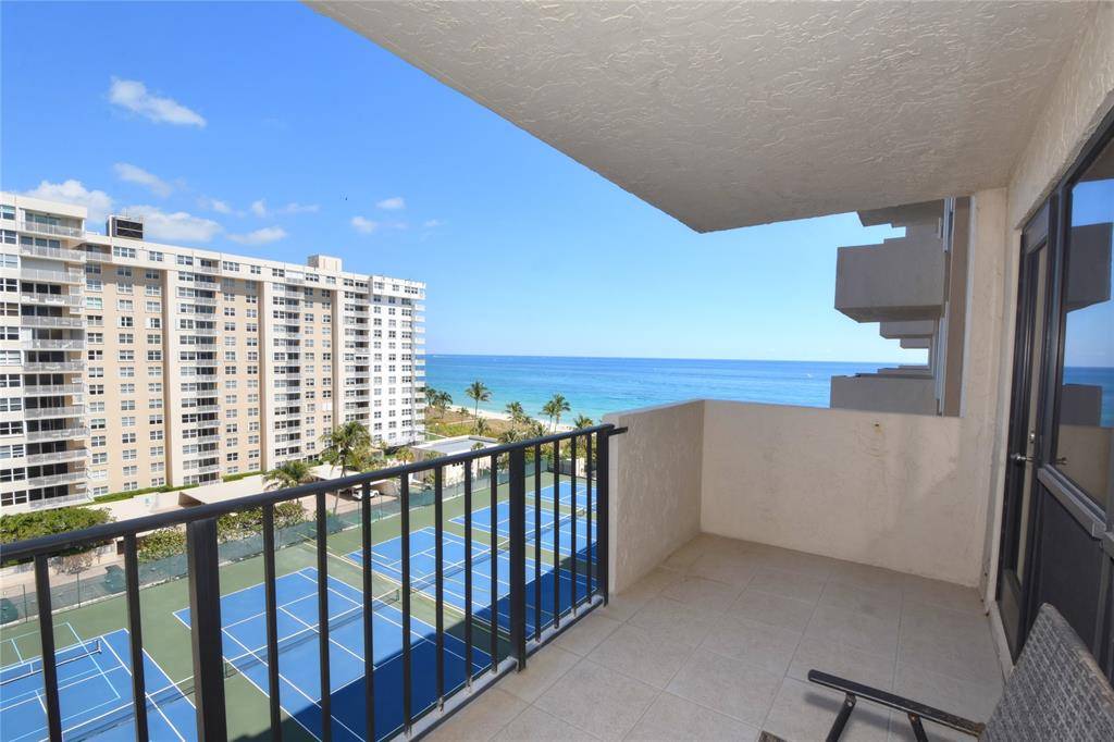 Lauderdale By The Sea, FL 33308,5100 N Ocean Blvd #1004