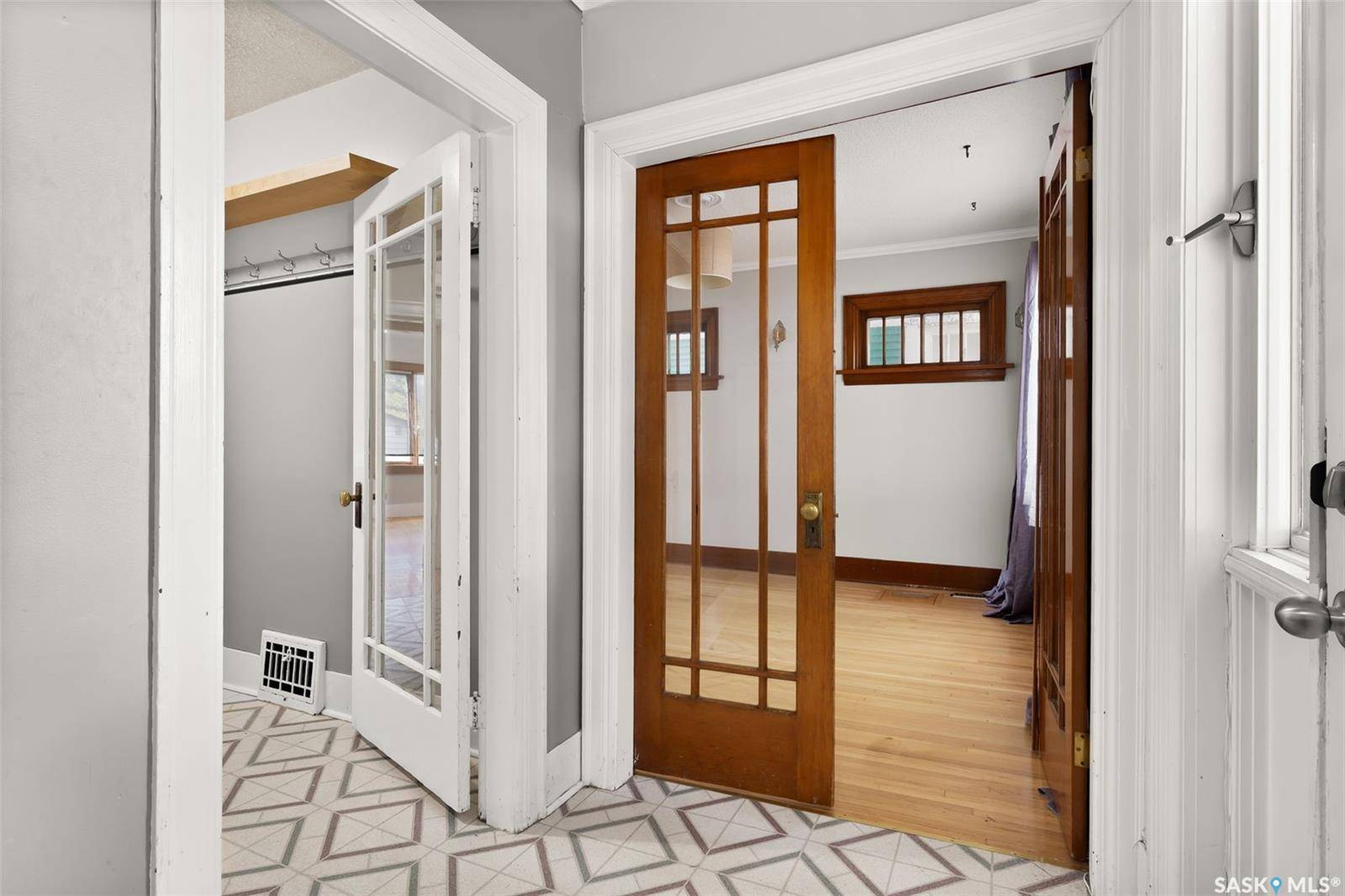 Regina, SK S4P 1M9,1937 Toronto STREET