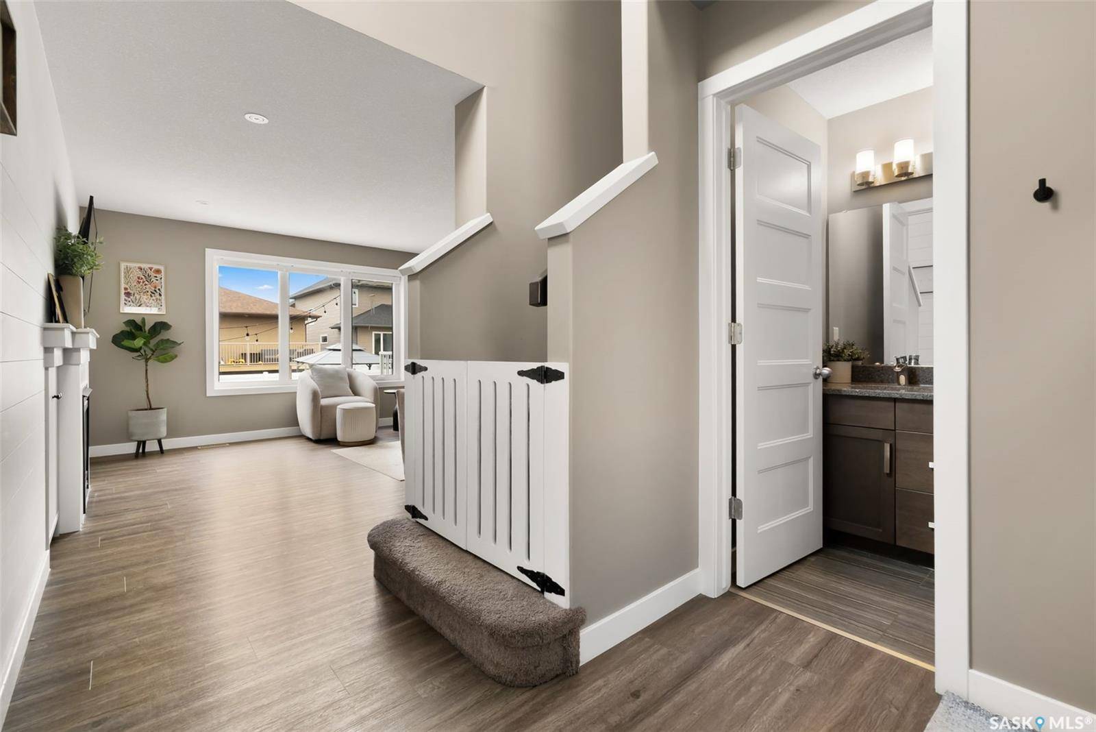 Regina, SK S4W 0H4,5122 Snowbirds CRESCENT