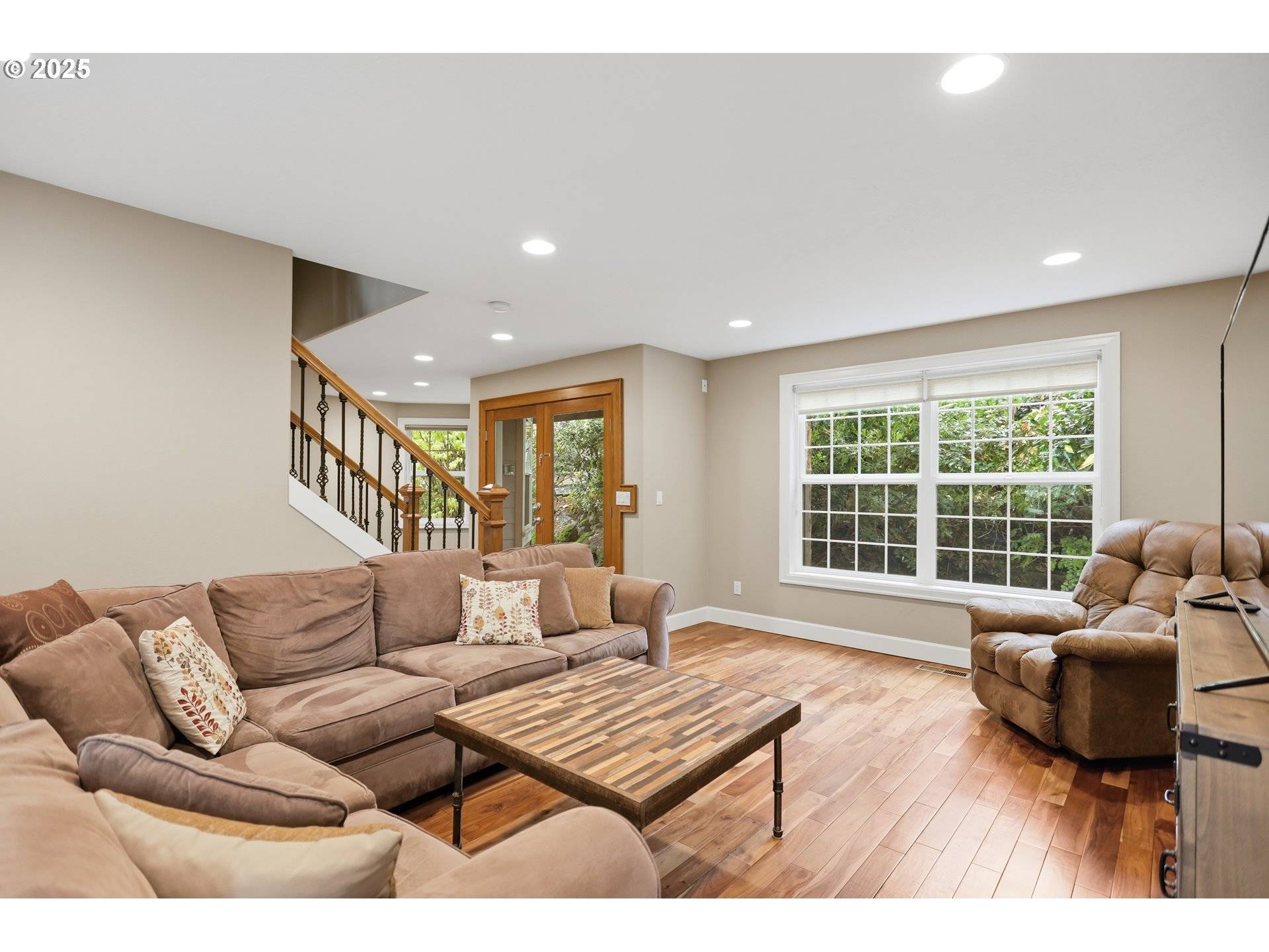 Hood River, OR 97031,602 FRANKTON RD