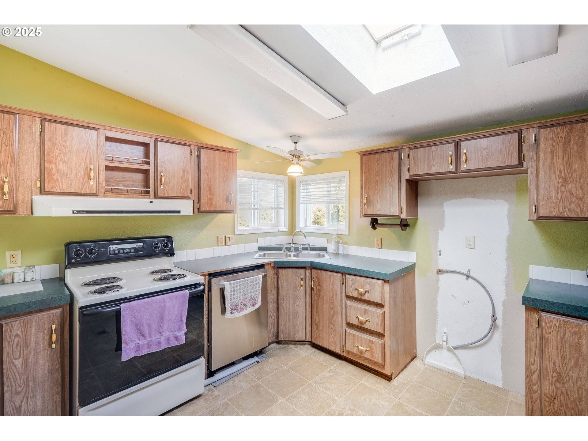 Molalla, OR 97038,30500 S DEARDORFF RD