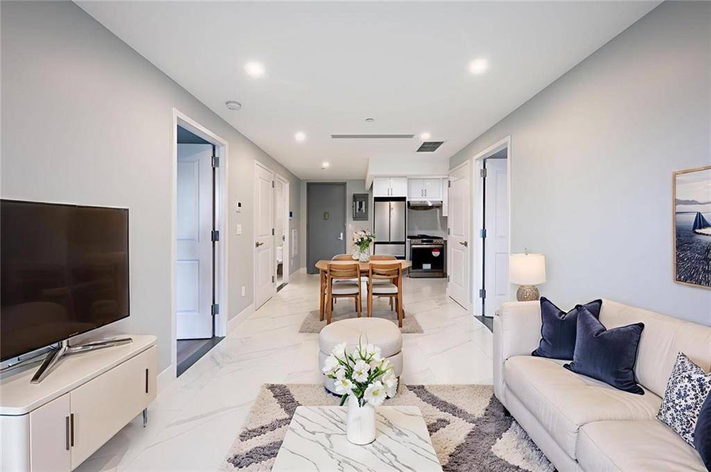 643 5th AVE #4C, Brooklyn, NY 11215