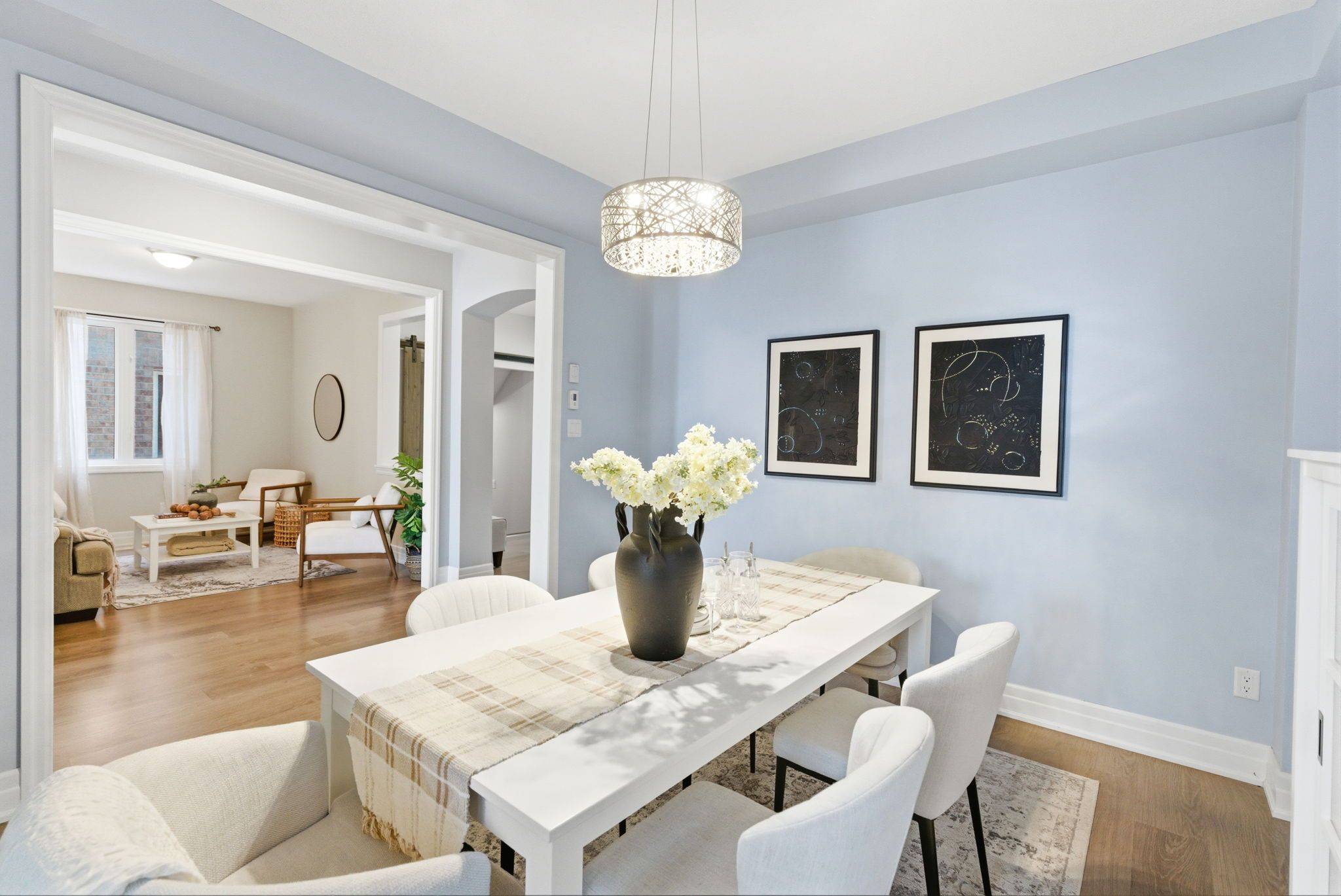 Oshawa, ON L1H 7K4,2507 Standardbred DR