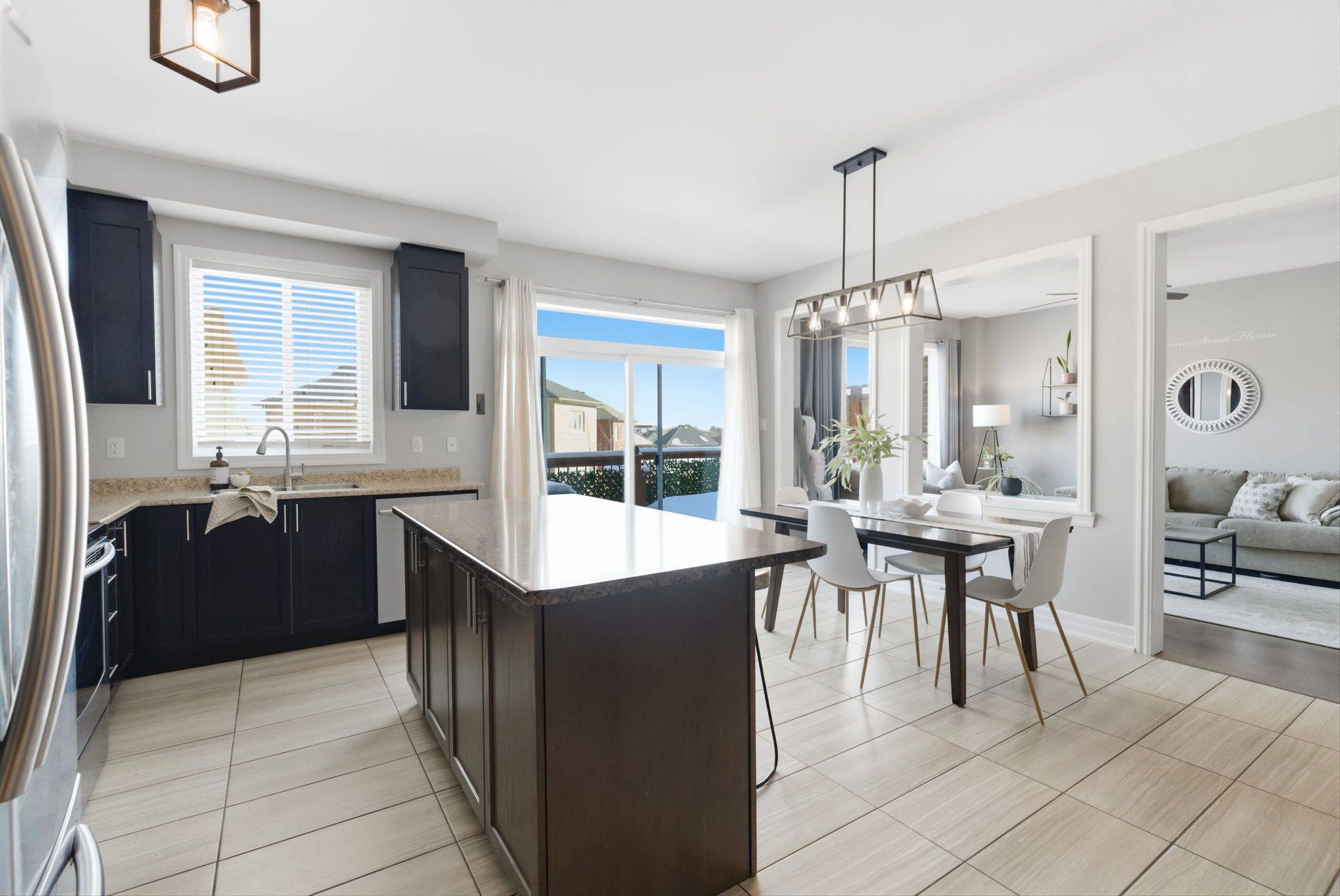 Oshawa, ON L1H 7K4,2507 Standardbred DR