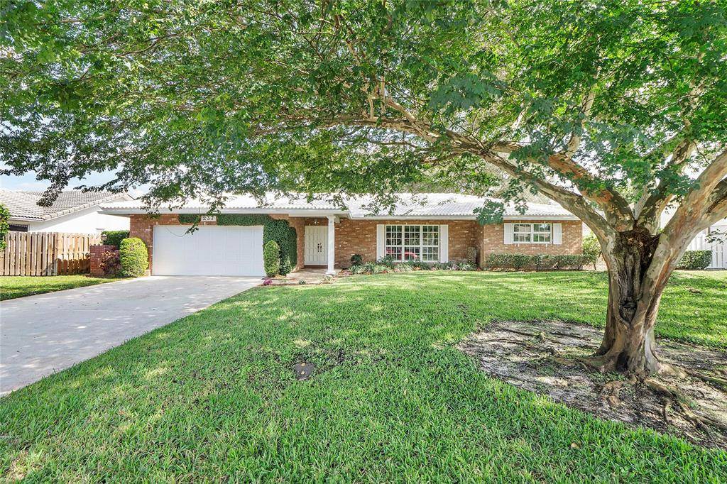 Coral Springs, FL 33071,237 NW 92nd Ave