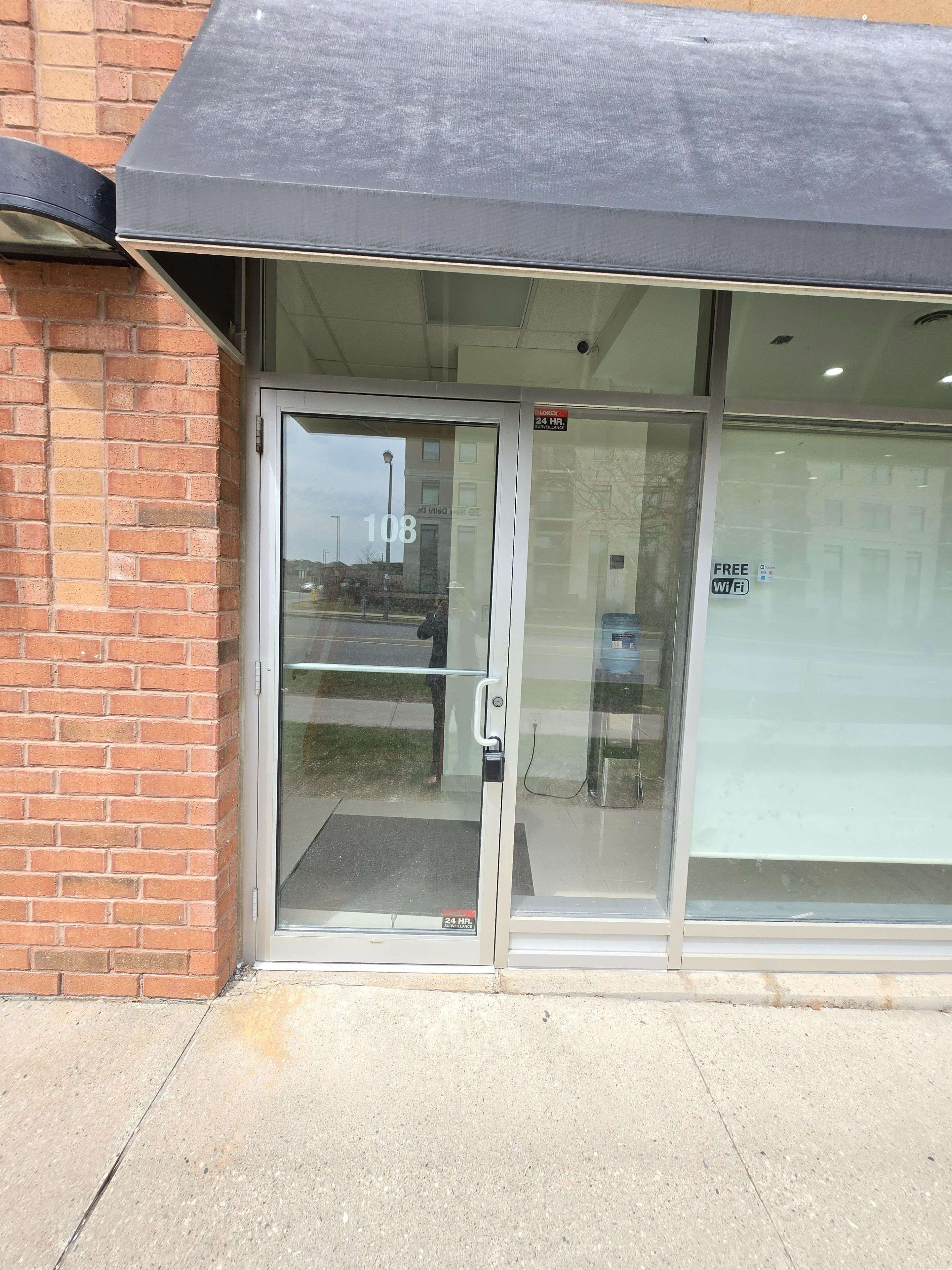 Markham, ON L3S 0B5,40 New Delhi DR #108