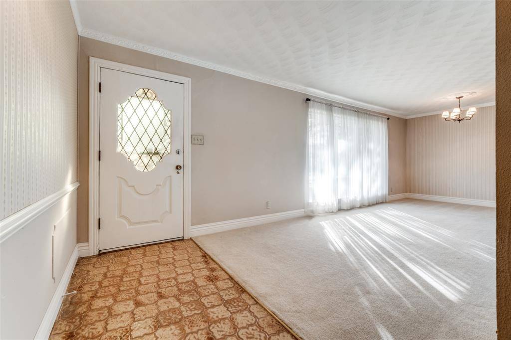 Farmers Branch, TX 75234,2977 Selma Lane