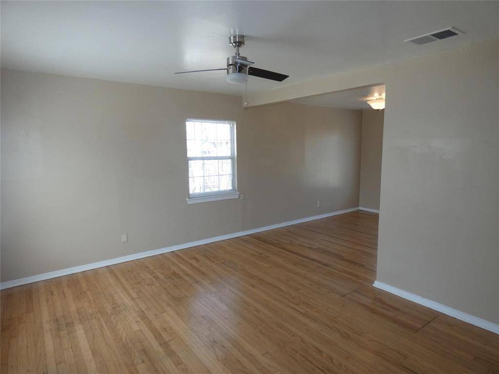 Dallas, TX 75218,11819 Broadmoor Drive