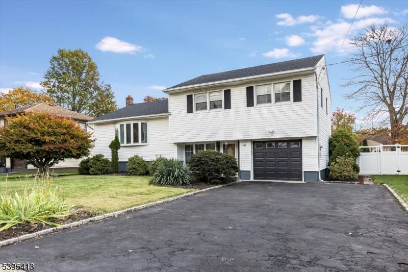 Verona Twp., NJ 07044,179 Grove Ave