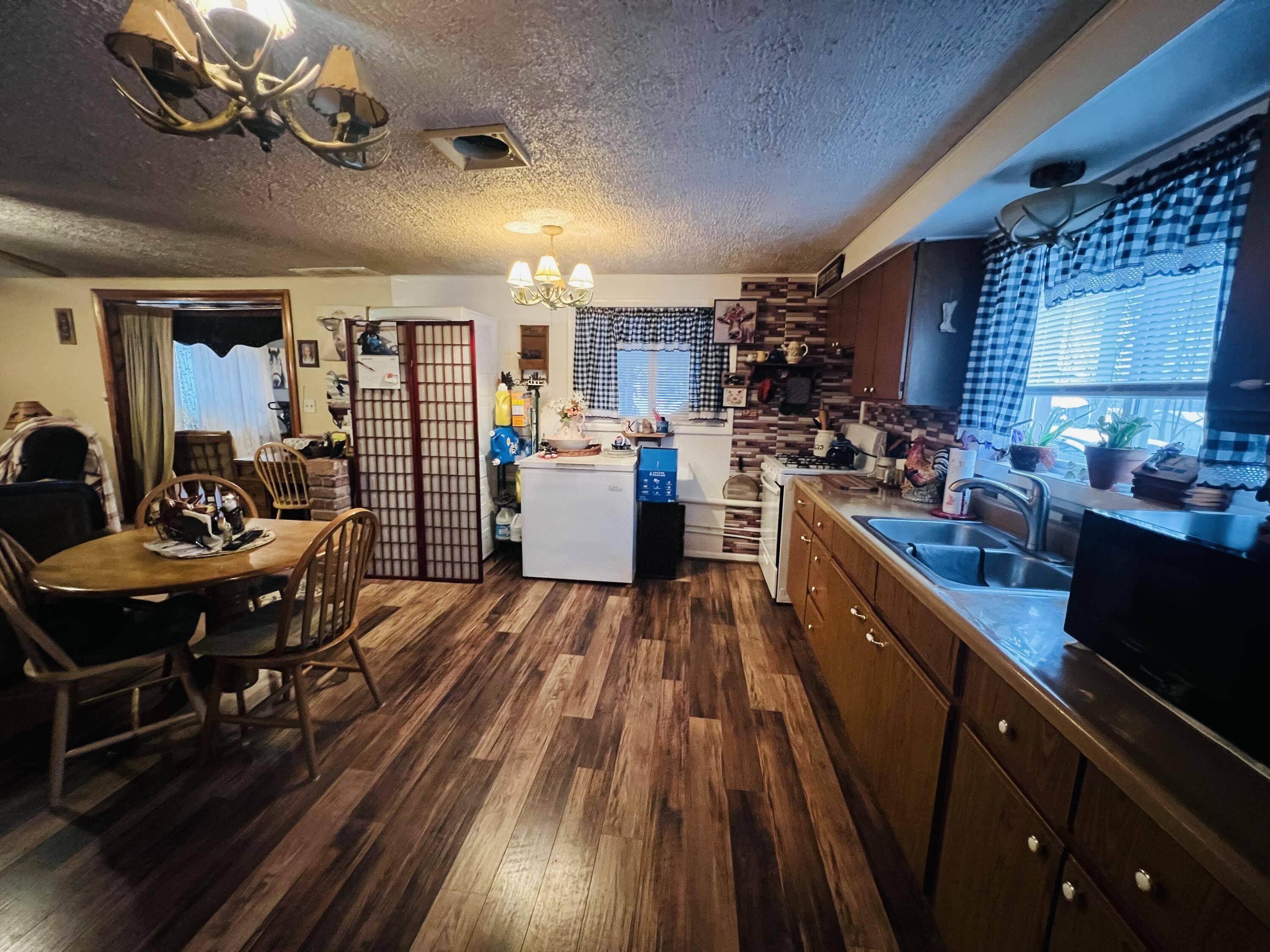 Coldwater, MI 49036,104 Cardinal DR