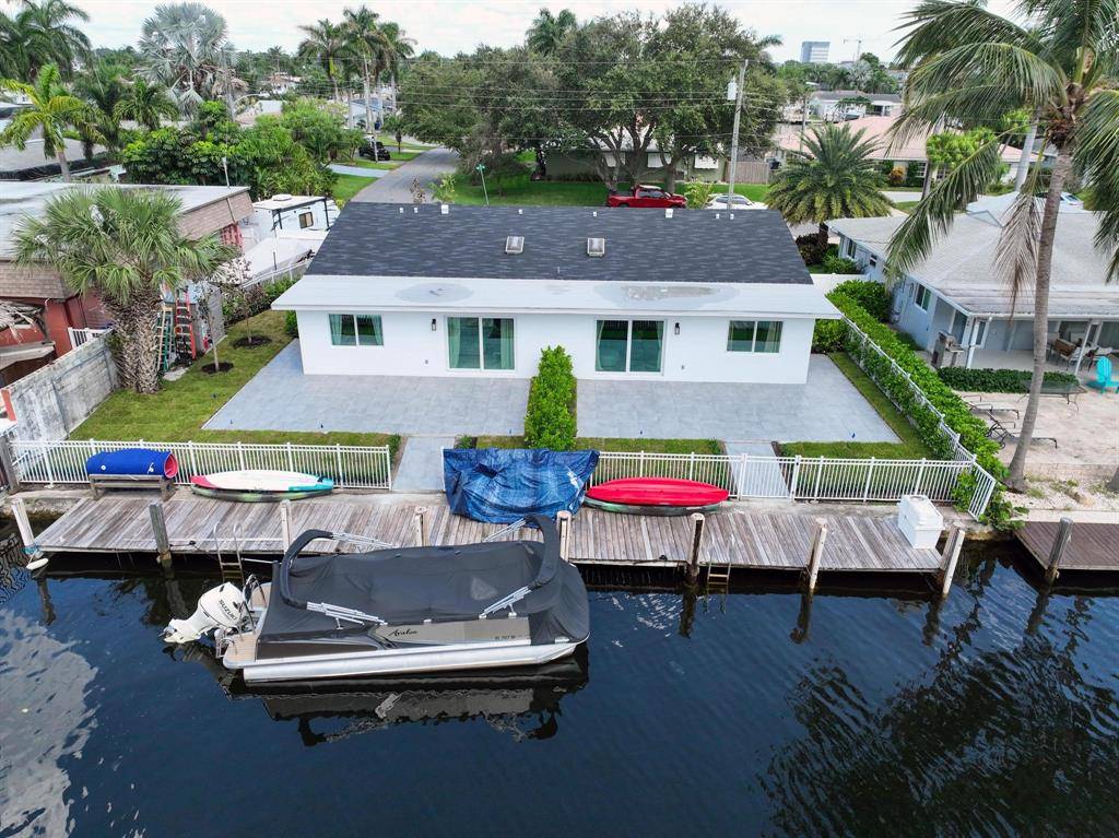 Pompano Beach, FL 33060,1814 SE 7th St #1814