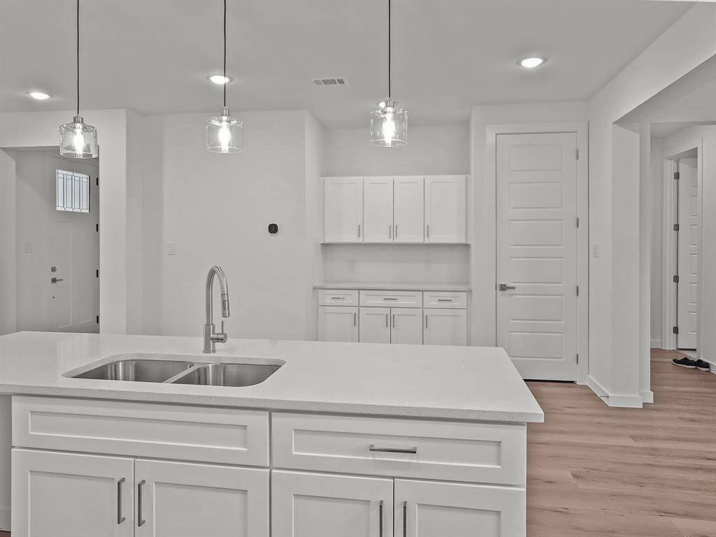 Fort Worth, TX 76179,9565 Thorncrown Lane