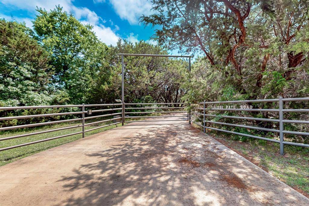 Cresson, TX 76035,1001 Pate Road