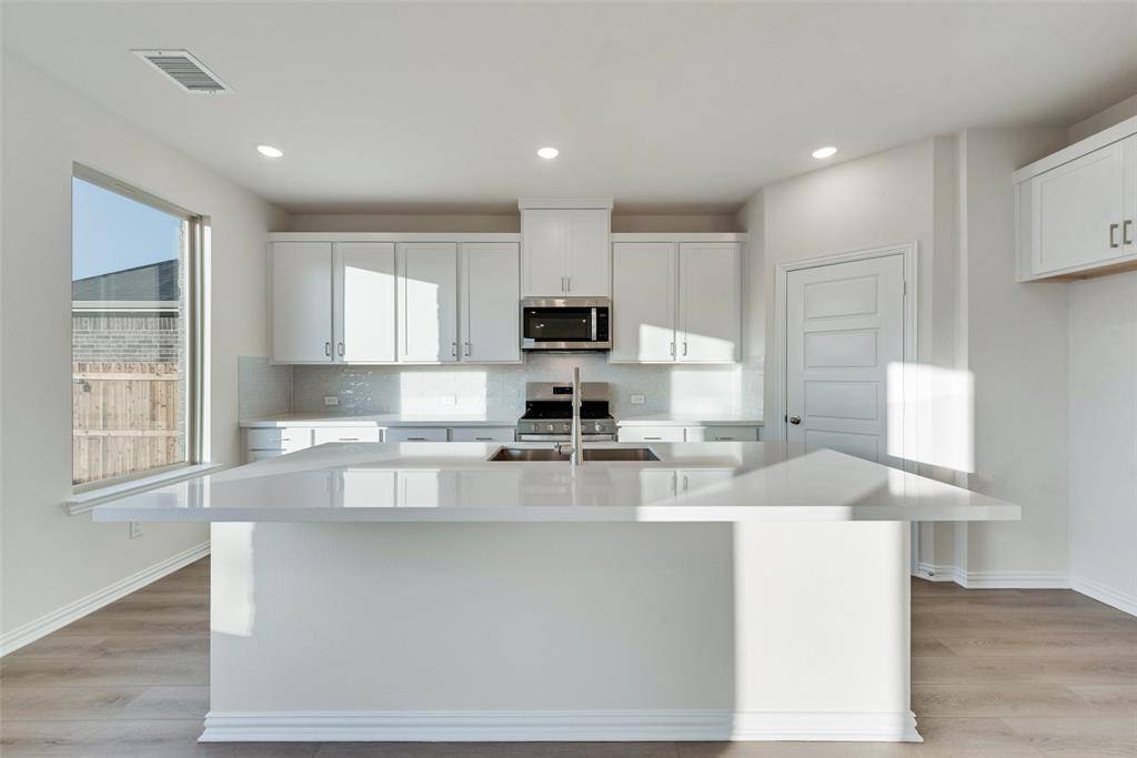 Forney, TX 75126,2903 Hanscom Street