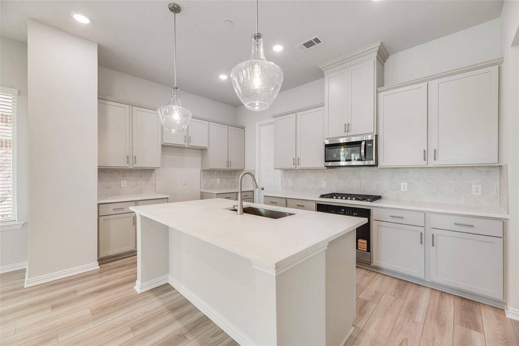 Frisco, TX 75034,8111 Challenger Street