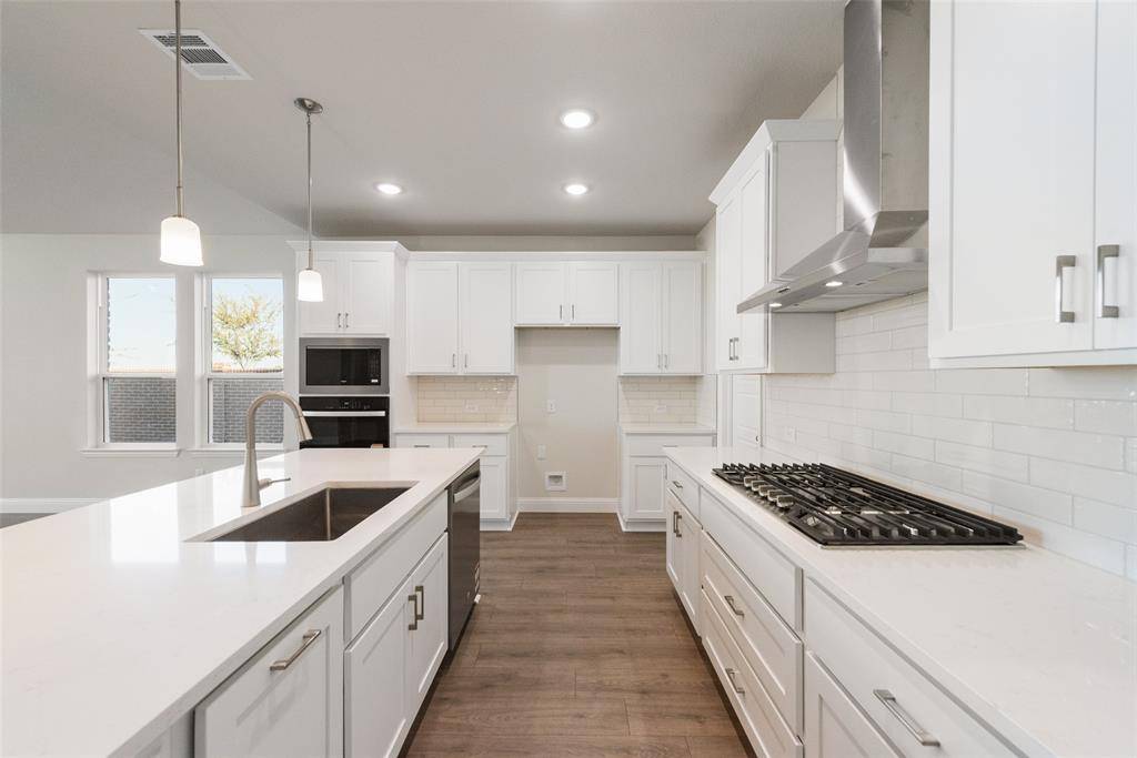 Fort Worth, TX 76247,857 Blue Fescue Road