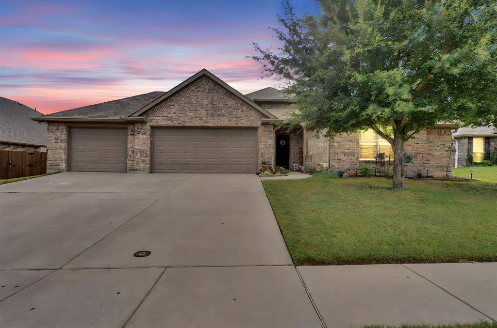 Midlothian, TX 76065,5822 Yellow Rose Court