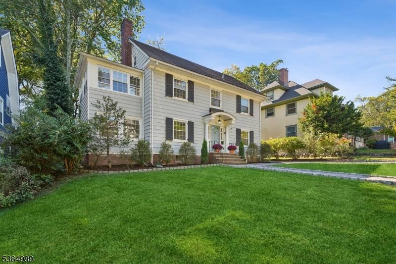 South Orange Village Twp., NJ 07079,376 Melrose Pl